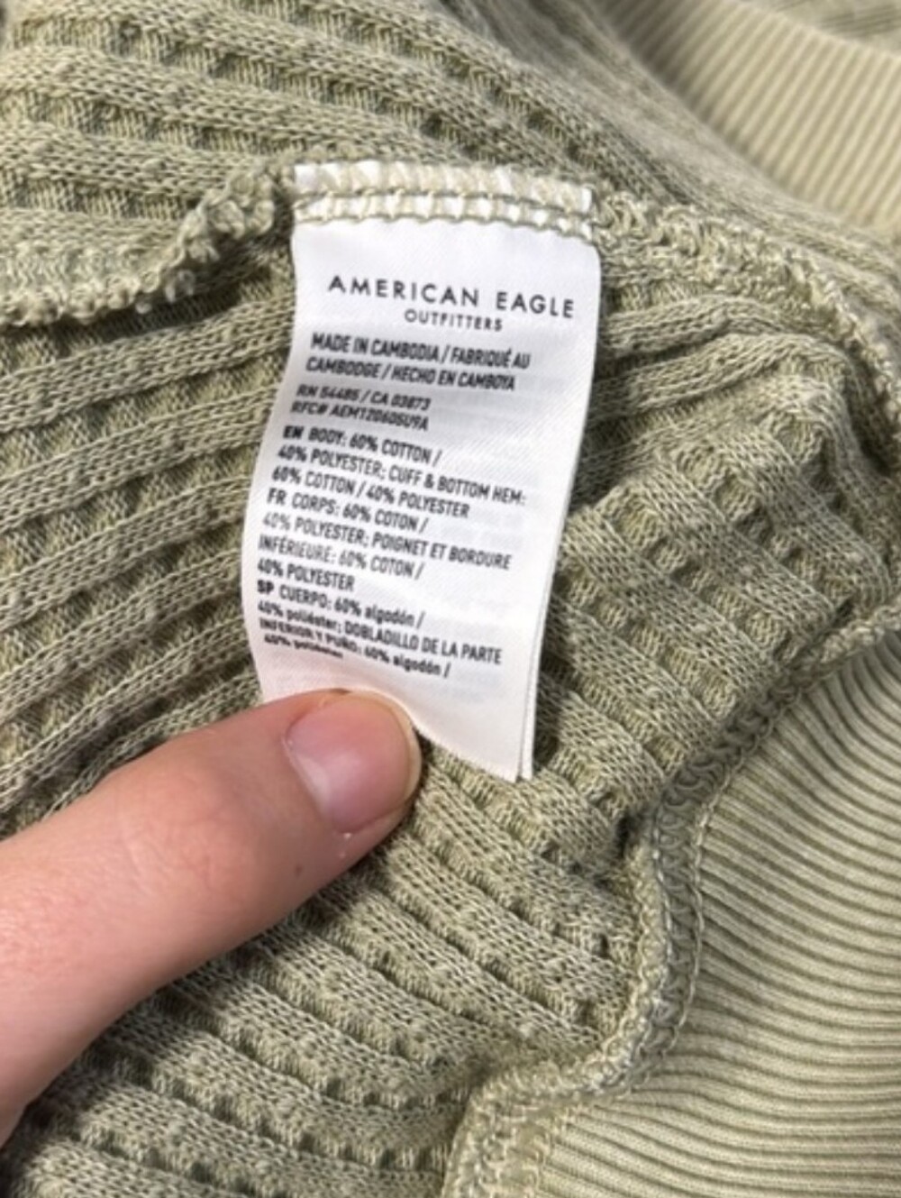 American Eagle Oversized Waffle Knit V-Neck Sweater Size Large - Picture 9 of 10